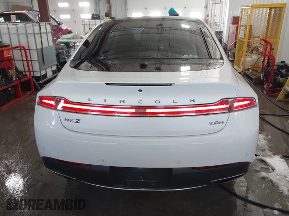 2017 Lincoln MKZ Hybrid Reserve with VIN 3LN6L5MU0HR603355, listed as a IAAI auction lot 41720619 with 142,241 mi miles. Bid and sale history available at carsss.com. Image 17.