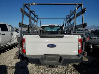 2019 Ford Super Duty F-250 SRW XL with VIN 1FTBF2A65KED13315, listed as a Copart auction lot 72810674 with 58,145 mi miles and Salvage Title. Bid and sale history available at carsss.com. Image 6.