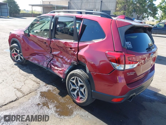 2020 Subaru Forester Premium with VIN JF2SKAGC7LH541191, listed as a IAAI auction lot 42496121 with 99,753 mi miles and . Bid and sale history available at DreamBid. Image 3.