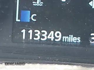 2020 Mitsubishi Outlander ES z VIN JA4AZ3A33LZ015378, wystawiony jako IAAI lot #41887351 z przebiegiem 113 349 mil mil oraz . Historia ofert i sprzedaży dostępna na DreamBid. Obrazek 16.