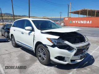 2020 Infiniti QX60 Luxe with VIN 5N1DL0MM4LC538947, listed as a IAAI auction lot 42215971 with 18,660 mi miles and . Bid and sale history available at DreamBid. Image 1.