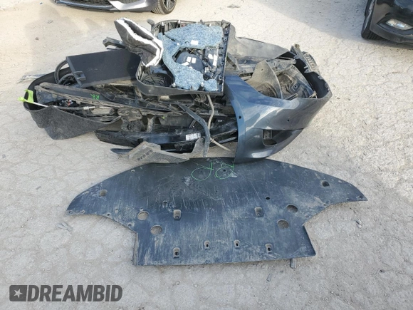 2019 Tesla Model S 75D z VIN 5YJSA1E26KF311684, wystawiony jako Copart lot #84538004 z przebiegiem 165 323 mil mil oraz Szkoda całkowita • Salvage title. Historia ofert i sprzedaży dostępna na DreamBid. Obrazek 14.