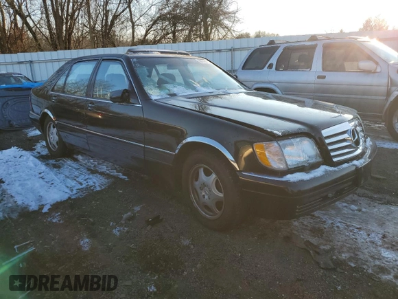 1999 Mercedes-Benz S 320/430/500 z VIN WDBGA33G5XA423665, wystawiony jako Copart lot #88708975 z przebiegiem Nie podano mil oraz Czysty tytuł • Clean title. Historia ofert i sprzedaży dostępna na DreamBid. Obrazek 4.