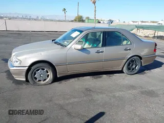 2000 Mercedes-Benz C 230/260/280/320 with VIN WDBHA29G8YA848997, listed as a IAAI auction lot 41382632 with Not Provided miles and . Bid and sale history available at carsss.com. Image 6.