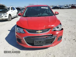 2019 Chevrolet Sonic LS z VIN 1G1JB5SB6K4147597, wystawiony jako Copart lot #46031495 z przebiegiem 59 905 mil mil oraz Szkoda całkowita • Salvage title. Historia ofert i sprzedaży dostępna na DreamBid. Obrazek 5.