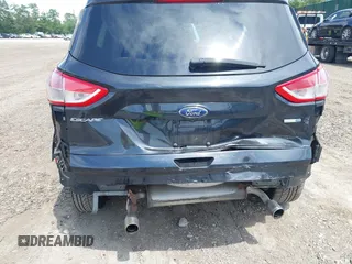 2013 Ford Escape Titanium z VIN 1FMCU9J93DUC06684, wystawiony jako IAAI lot #42606418 z przebiegiem 109 270 mil mil oraz . Historia ofert i sprzedaży dostępna na DreamBid. Obrazek 6.