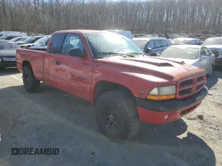 2000 Dodge Dakota SLT with VIN 1B7GG22X5YS700953, listed as a Copart auction lot 46275045 with 132,111 mi miles and Salvage Title. Bid and sale history available at DreamBid. Image 4.