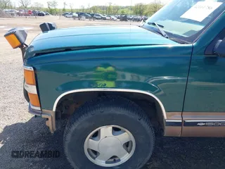 1998 Chevrolet Silverado 1500 with VIN 2GCEK19R8W1234004, listed as a IAAI auction lot 42161786 with 208,786 mi miles and . Bid and sale history available at DreamBid. Image 18.