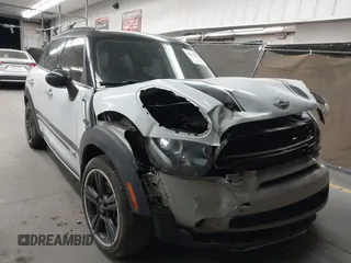 2015 MINI Countryman S with VIN WMWZC5C53FWT37722, listed as a IAAI auction lot 42151891 with 110,488 mi miles and . Bid and sale history available at DreamBid. Image 1.