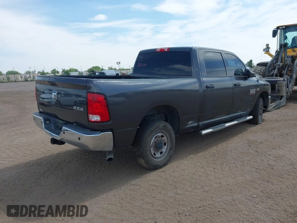 2018 Ram 2500 Tradesman with VIN 3C6UR5CJ7JG117166, listed as a IAAI auction lot 41865140 with 174,607 mi miles and . Bid and sale history available at DreamBid. Image 4.