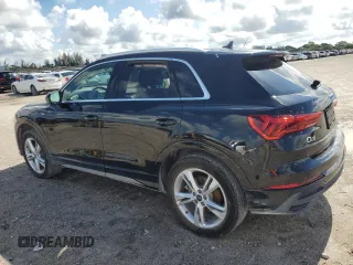 2024 Audi Q3 S line Premium z VIN WA1DECF31R1047951, wystawiony jako Copart lot #56730715 z przebiegiem 19 391 mil mil oraz Szkoda całkowita • Salvage title. Historia ofert i sprzedaży dostępna na DreamBid. Obrazek 2.
