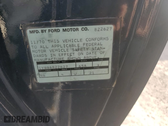 1971 Lincoln Continental with VIN 1Y89A822627, listed as a Copart auction lot 75398604 with 71,553 mi miles and Salvage Title. Bid and sale history available at DreamBid. Image 13.