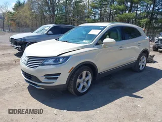 2018 Lincoln MKC Premiere with VIN 5LMCJ1C9XJUL03767, listed as a IAAI auction lot 42055927 with 39,718 mi miles and . Bid and sale history available at DreamBid. Image 2.