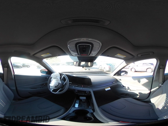 2025 Hyundai Elantra SEL Convenience z VIN KMHLS4DG2SU877358, wystawiony jako IAAI lot #41996158 z przebiegiem 3 141 mil mil oraz . Historia ofert i sprzedaży dostępna na DreamBid. Obrazek 17.