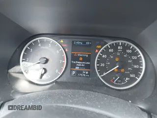 2024 Nissan Sentra S z VIN 3N1AB8BV2RY289474, wystawiony jako IAAI lot #42119543 z przebiegiem 17 576 mil mil oraz . Historia ofert i sprzedaży dostępna na DreamBid. Obrazek 7.