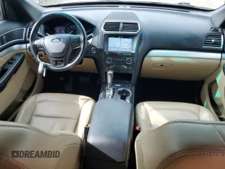 2017 Ford Explorer XLT с VIN 1FM5K8D89HGA92626, выставлен на аукционе Copart как лот 56762165 с пробегом 145 886 миль миль и На запчасти • Non repairable. История ставок и продаж доступна на DreamBid. Изображение 8.