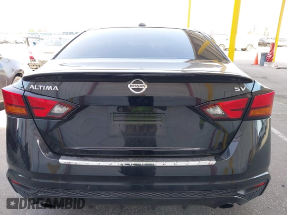 2019 Nissan Altima 2.5 SV with VIN 1N4BL4DV5KC171640, listed as a IAAI auction lot 41845529 with 70,615 mi miles. Bid and sale history available at carsss.com. Image 16.
