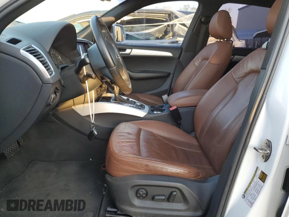 2010 Audi Q5 Prestige with VIN WA1WKAFP6AA112922, listed as a Copart auction lot 50549145 with 243,193 mi miles and Salvage title. Bid and sale history available at DreamBid. Image 7.