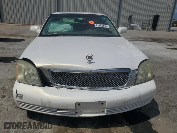 2004 Cadillac DeVille z VIN 1G6KD54Y44U226800, wystawiony jako Copart lot #61298895 z przebiegiem 108 211 mil mil oraz Szkoda całkowita • Salvage title. Historia ofert i sprzedaży dostępna na DreamBid. Obrazek 5.