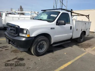 2003 Ford Super Duty F-250 XL with VIN 1FTNF20LX3EB80038, listed as a Copart auction lot 45742785 with 980,885 mi miles and Clean Title. Bid and sale history available at carsss.com. Image 1.