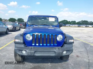2018 Jeep Wrangler Unlimited Sport z VIN 1C4HJXDNXJW289319, wystawiony jako IAAI lot #42066282 z przebiegiem 76 963 mil mil oraz . Historia ofert i sprzedaży dostępna na DreamBid. Obrazek 11.