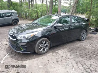 2019 Kia Forte LXS z VIN 3KPF24AD7KE023833, wystawiony jako IAAI lot #42373416 z przebiegiem 139 168 mil mil oraz . Historia ofert i sprzedaży dostępna na DreamBid. Obrazek 17.