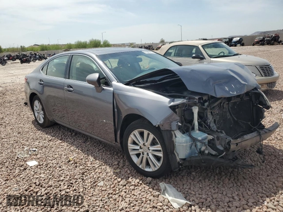 2014 Lexus ES 330 z VIN JTHBK1GG6E2127776, wystawiony jako Copart lot #51386185 z przebiegiem 111 014 mil mil oraz Szkoda całkowita • Salvage title. Historia ofert i sprzedaży dostępna na DreamBid. Obrazek 4.
