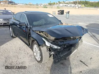 2022 Cadillac CT5 Premium Luxury z VIN 1G6DN5RK8N0118974, wystawiony jako IAAI lot #41265623 z przebiegiem 40 568 mil mil oraz . Historia ofert i sprzedaży dostępna na DreamBid. Obrazek 1.