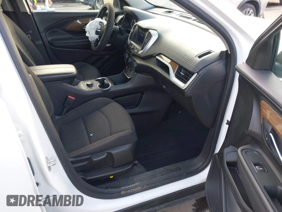 2021 GMC Terrain SLE with VIN 3GKALTEV2ML395538, listed as a IAAI auction lot 41279900 with 37,590 mi miles and . Bid and sale history available at carsss.com. Image 5.
