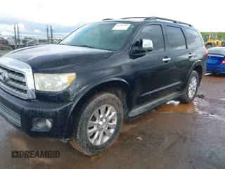 2008 Toyota Sequoia Platinum with VIN 5TDZY67A68S013121, listed as a IAAI auction lot 41789557 with 175,152 mi miles. Bid and sale history available at carsss.com. Image 17.