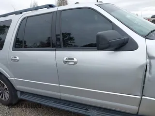 2015 Ford Expedition EL XLT with VIN 1FMJK1HT8FEF19873, listed as a IAAI auction lot 41329651 with 233,889 mi miles. Bid and sale history available at carsss.com. Image 14.
