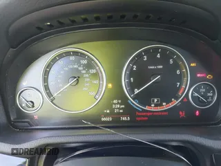 2015 BMW X3 xDrive28i z VIN 5UXWX9C50F0D49865, wystawiony jako IAAI lot #41212472 z przebiegiem 66 023 mil mil oraz . Historia ofert i sprzedaży dostępna na DreamBid. Obrazek 7.