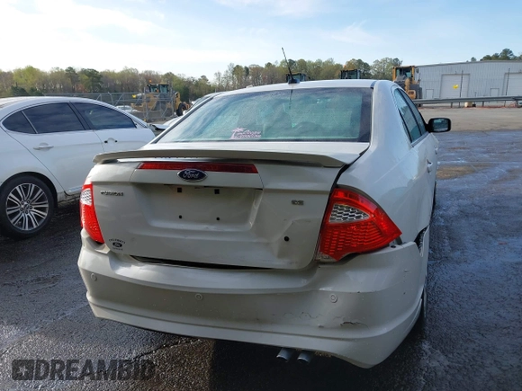 2011 Ford Fusion SE with VIN 3FAHP0HA2BR340657, listed as a IAAI auction lot 41899051 with 100,487 mi miles. Bid and sale history available at carsss.com. Image 16.