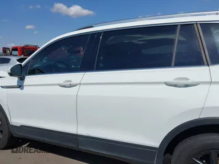 2024 Volkswagen Tiguan SE с VIN 3VV3B7AXXRM101084, выставлен на аукционе IAAI как лот 42196649 с пробегом 14 447 миль миль и . История ставок и продаж доступна на DreamBid. Изображение 14.