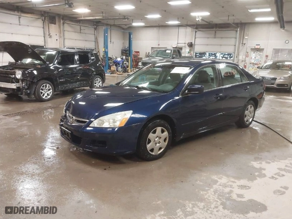 2006 Honda Accord Sdn LX with VIN 1HGCM56486A058127, listed as a IAAI auction lot 41227967 with 201766 miles. Bid and sale history available at carsss.com. Image 2.