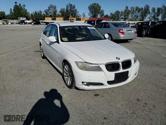 2011 BMW 3 Series 328i with VIN WBAPH5C55BF093378, listed as a Copart auction lot 50389725 with 99,387 mi miles and Salvage Title. Bid and sale history available at carsss.com. Image 11.