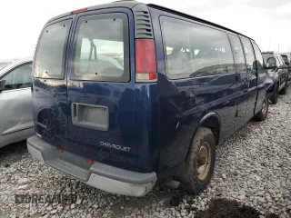 2001 Chevrolet Express with VIN 1GAHG39R911135984, listed as a Copart auction lot 84679794 with Not Provided miles and Salvage Title. Bid and sale history available at carsss.com. Image 3.