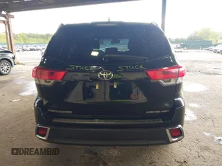 2019 Toyota Highlander Limited z VIN 5TDDZRFH1KS944074, wystawiony jako IAAI lot #42187375 z przebiegiem 118 030 mil mil oraz . Historia ofert i sprzedaży dostępna na DreamBid. Obrazek 16.