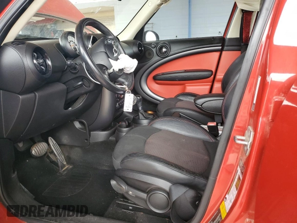 2013 MINI Countryman S z VIN WMWZC3C51DWP24514, wystawiony jako Copart lot #50951945 z przebiegiem 156 156 mil mil oraz Szkoda całkowita • Salvage title. Historia ofert i sprzedaży dostępna na DreamBid. Obrazek 7.