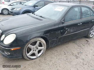 2008 Mercedes-Benz E-Class Luxury 3.5L with VIN WDBUF87X68B340575, listed as a IAAI auction lot 41682910 with 117,665 mi miles. Bid and sale history available at carsss.com. Image 6.