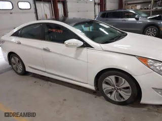 2015 Hyundai Sonata Hybrid Limited with VIN KMHEC4A40FA119364, listed as a IAAI auction lot 40883259 with 148,969 mi miles. Bid and sale history available at carsss.com. Image 13.