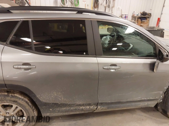 2023 GMC Terrain SLE z VIN 3GKALMEG2PL128721, wystawiony jako IAAI lot #42032073 z przebiegiem 38 880 mil mil oraz . Historia ofert i sprzedaży dostępna na DreamBid. Obrazek 13.