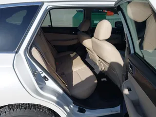 2017 Subaru Outback Limited z VIN 4S4BSENC7H3295073, wystawiony jako IAAI lot #41977967 z przebiegiem 143 414 mil mil oraz . Historia ofert i sprzedaży dostępna na DreamBid. Obrazek 8.