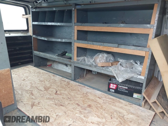 2003 Chevrolet Express Cargo with VIN 1GCGG25U331121265, listed as a IAAI auction lot 41945215 with 145,536 mi miles and . Bid and sale history available at DreamBid. Image 8.