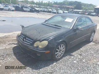 2007 Mercedes-Benz CLK 350 z VIN WDBTJ56H87F225194, wystawiony jako IAAI lot #42102616 z przebiegiem 148 964 mil mil oraz . Historia ofert i sprzedaży dostępna na DreamBid. Obrazek 2.