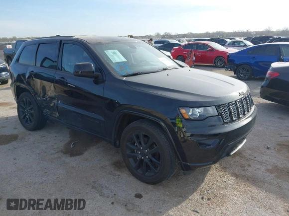2018 Jeep Grand Cherokee Laredo E with VIN 1C4RJEAG4JC311699, listed as a IAAI auction lot 41876920 with 42,584 mi miles and . Bid and sale history available at DreamBid. Image 1.