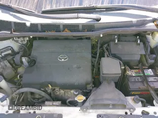 2015 Toyota Sienna XLE with VIN 5TDYK3DCXFS663083, listed as a IAAI auction lot 41967621 with 177,472 mi miles and . Bid and sale history available at DreamBid. Image 10.