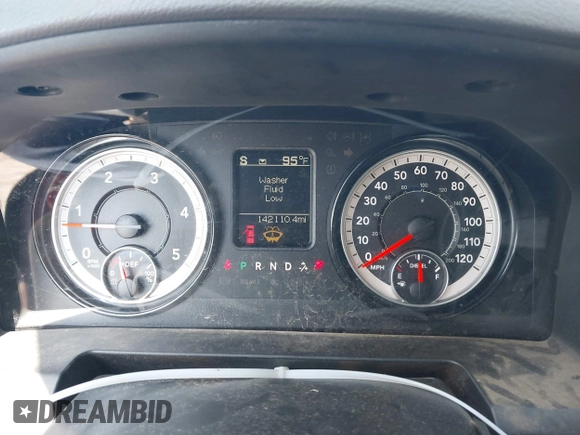 2018 Ram 2500 Tradesman with VIN 3C6UR5CLXJG332963, listed as a IAAI auction lot 42330287 with 142,110 mi miles and . Bid and sale history available at DreamBid. Image 7.