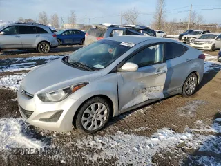 2015 Hyundai Elantra SE z VIN 5NPDH4AE5FH563567, wystawiony jako Copart lot #48243005 z przebiegiem 231 693 mil mil oraz Szkoda całkowita • Salvage title. Historia ofert i sprzedaży dostępna na DreamBid. Obrazek 1.