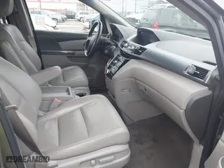 2011 Honda Odyssey EX-L with VIN 5FNRL5H63BB059407, listed as a IAAI auction lot 41922421 with 99,270 mi miles. Bid and sale history available at carsss.com. Image 5.